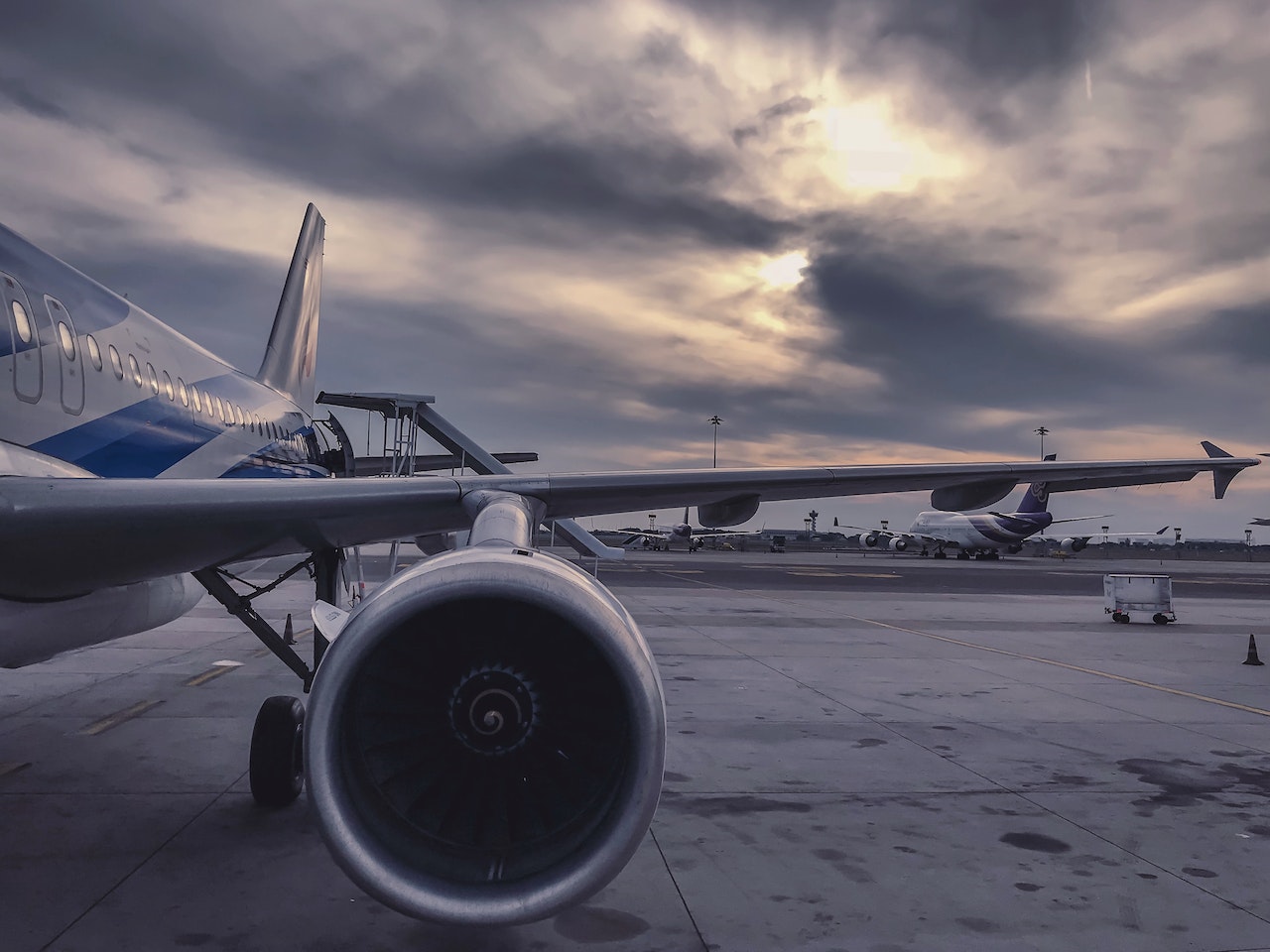 Plane Image 5